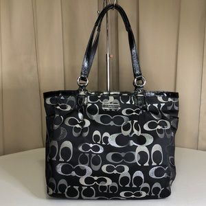 Coach Gallery 19675  Black Optic C Canvas Patent Leather LUREX  Shoulder Bag